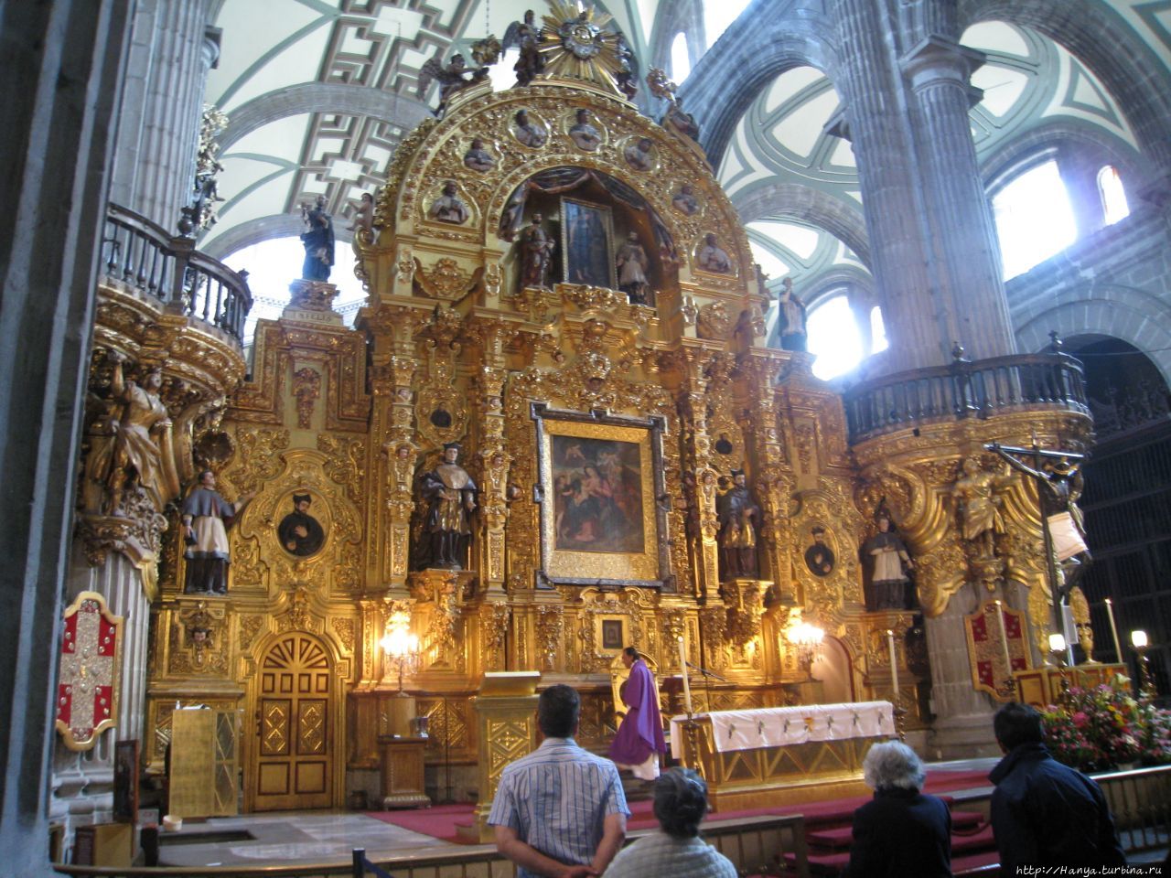 Алтарь Прощения в Кафедральном Соборе Мехико Мехико, Мексика