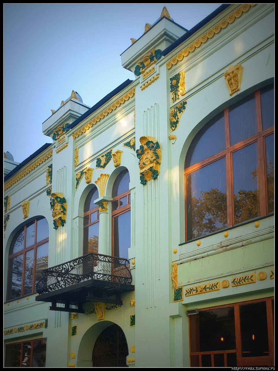 Торговый дом Пермяковой, 1900-е. Улица Молодогвардейская, 71 Самара, Россия