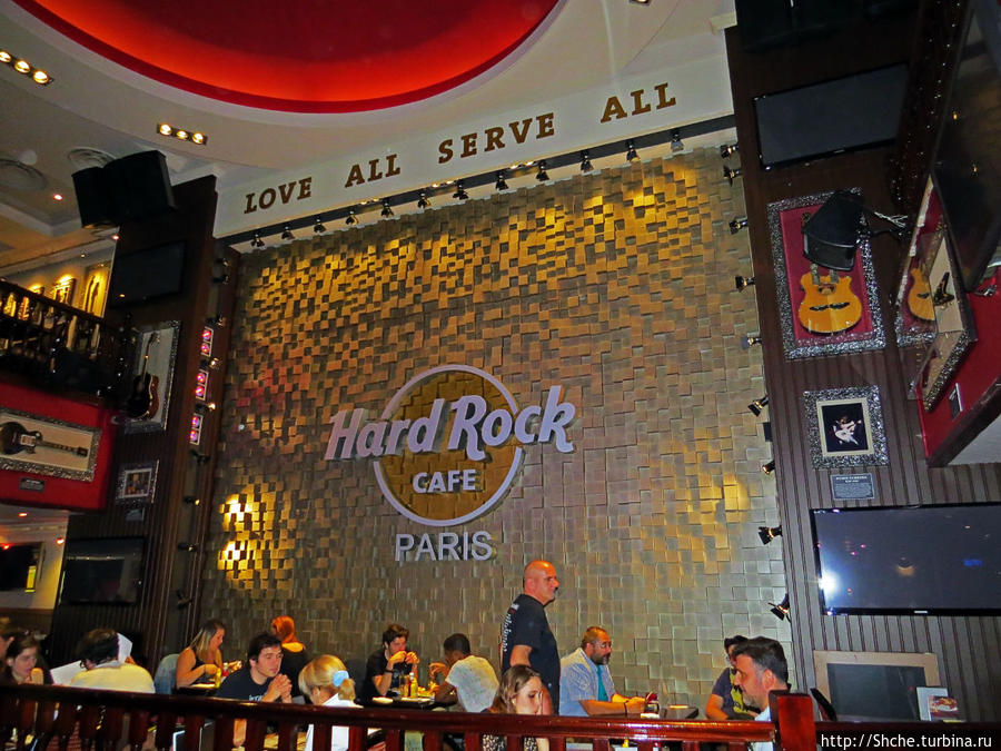 HARD ROCK CAFE PARIS Париж, Франция