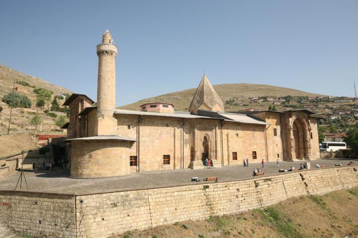 Улу-джами Дивриги (мечеть и госпиталь) / Great Mosque and Hospital of Divrigi