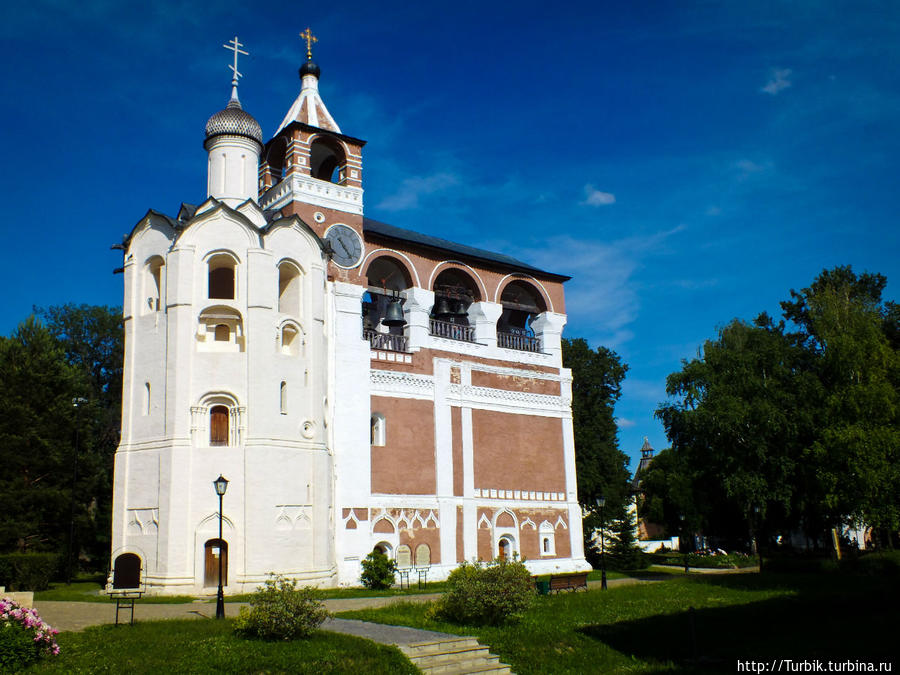 Звонница Спасо-Евфимиева монастыря Суздаль, Россия