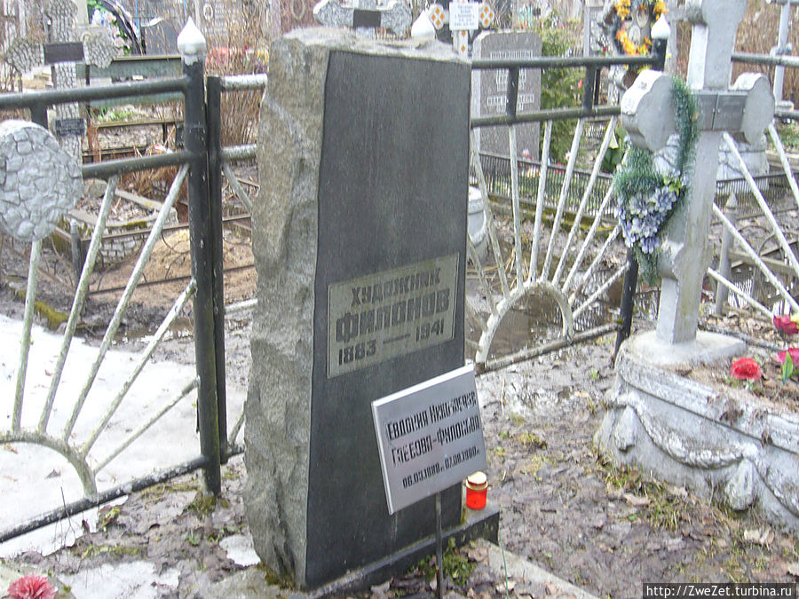 Аллеями скорби. Серафимовское кладбище Санкт-Петербург, Россия