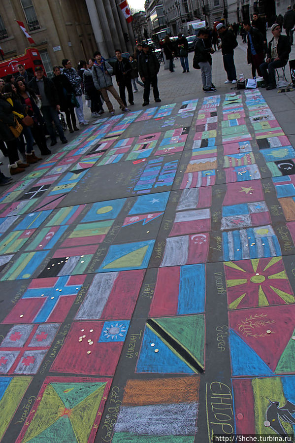 Развлекуха на Трафальгарской площади. Лондон, Великобритания