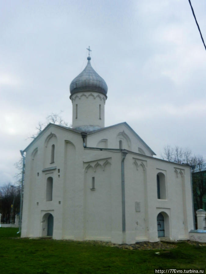 Церковь Святого мученика Прокопия
1529 г. Великий Новгород, Россия