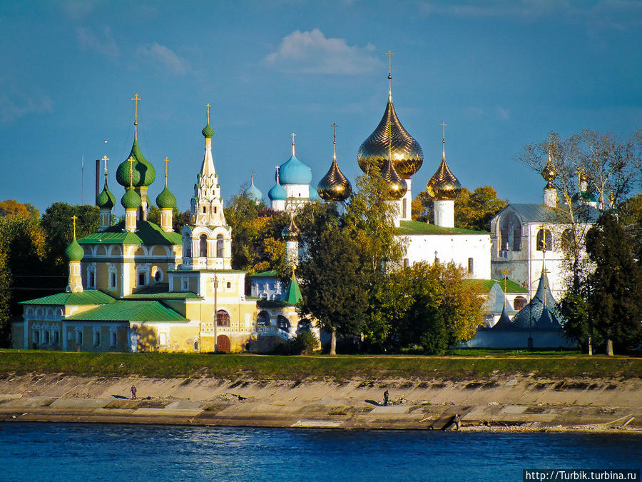 церковь Рождества Иоанна Предтечи и Воскресенский монастырь Углич, Россия