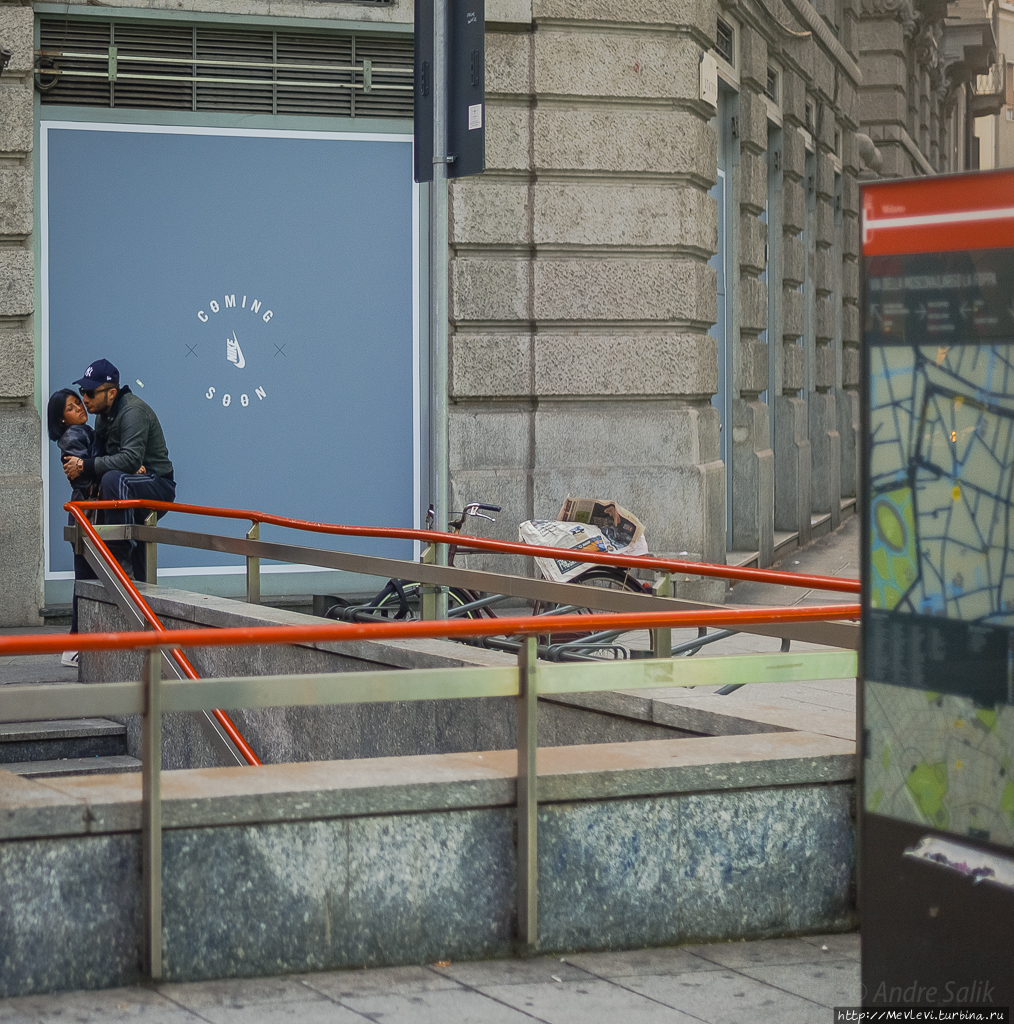 Вечерний Милан. Мегаполис Милан, Италия