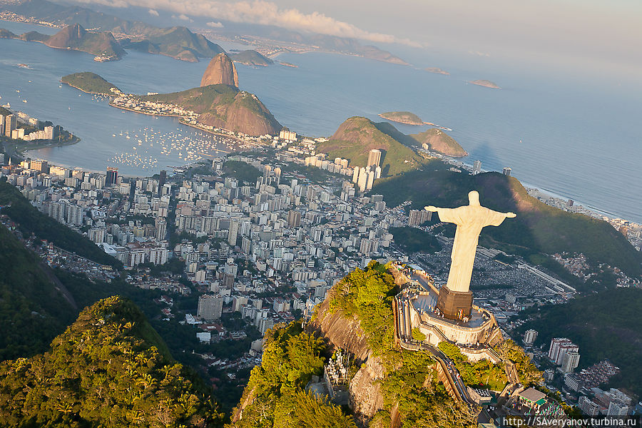 Гора Корковадо и статуя Христа-Искупителя
