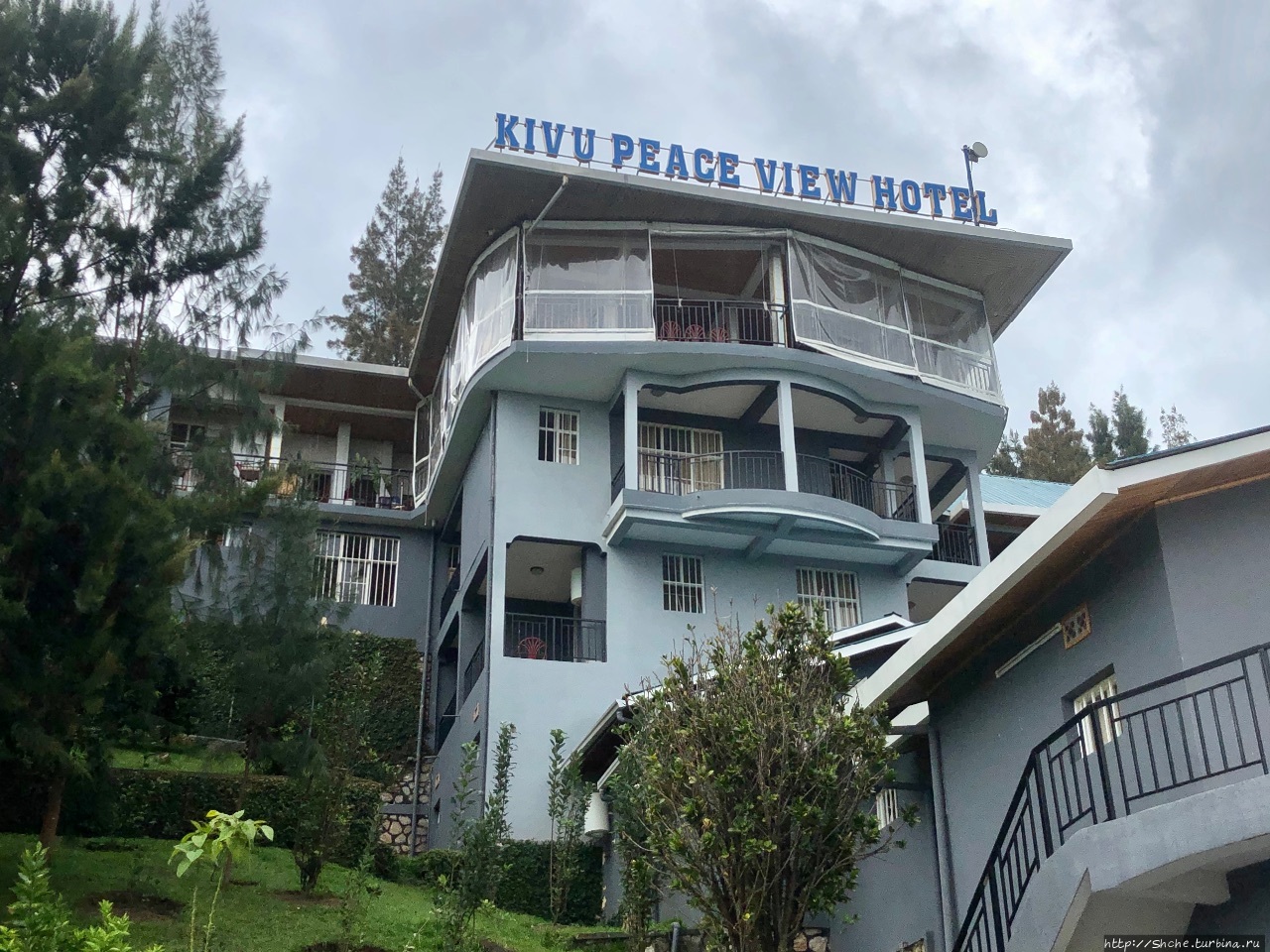 Киву Пиис Вью Отель / Kivu Peace View Hotel