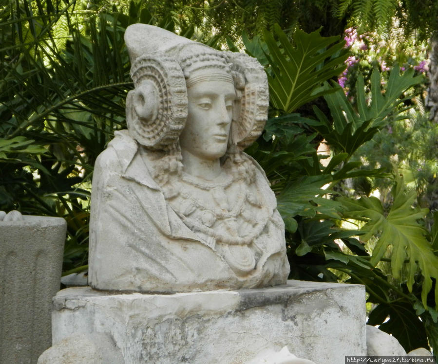 Дама из Эльче — копия скульптуры IV в. до н. э. Эльче, Испания