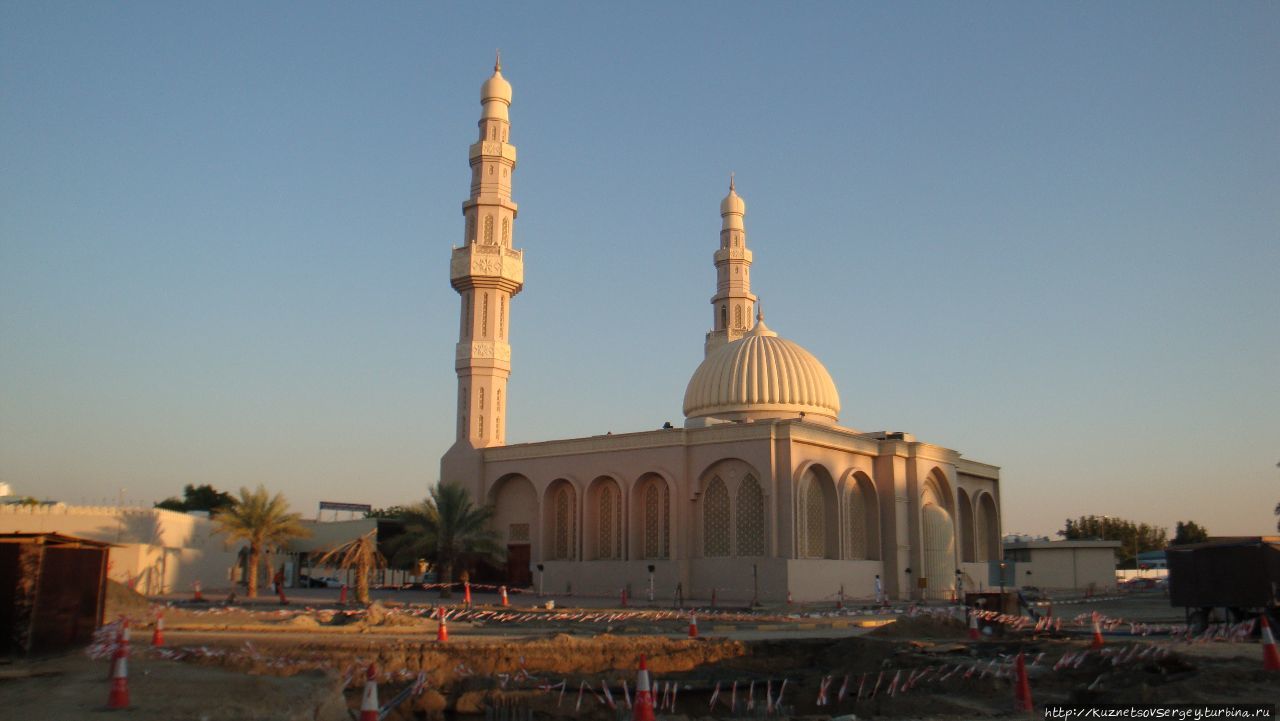 Арабские Эмираты, часть 3: Другие храмы Шарджи Шарджа, ОАЭ