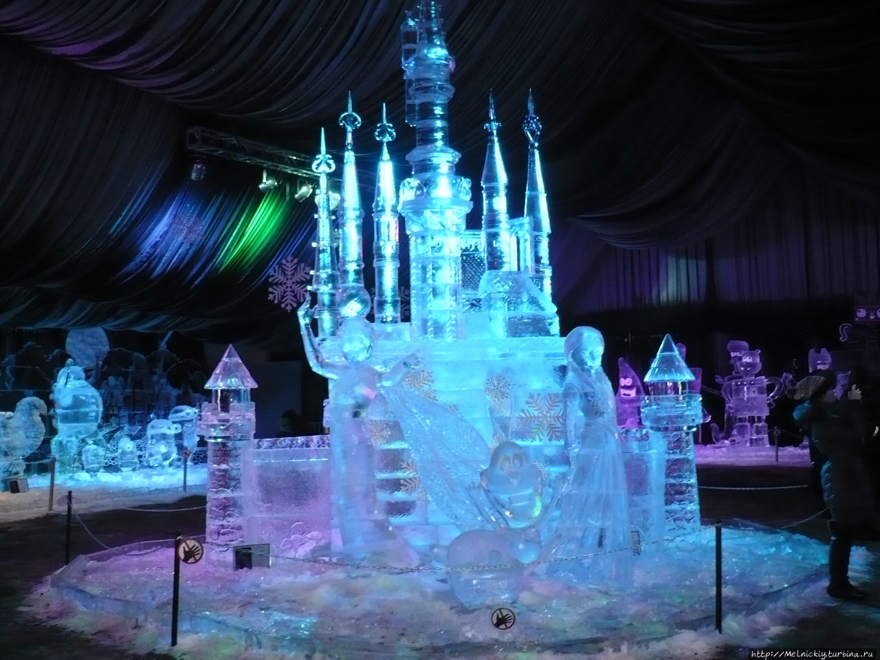 ледяная выставка в спб. ледовый городок в кронштадте. ледяной дворец в 1714 питер. ледяная выставка в спб. выставка ледяных скульптур в петропавловской крепости.