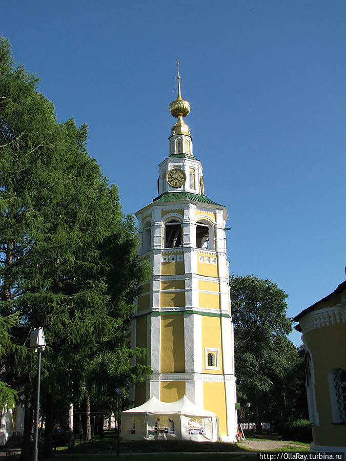 Колокольня Спасо-Преображенского собора