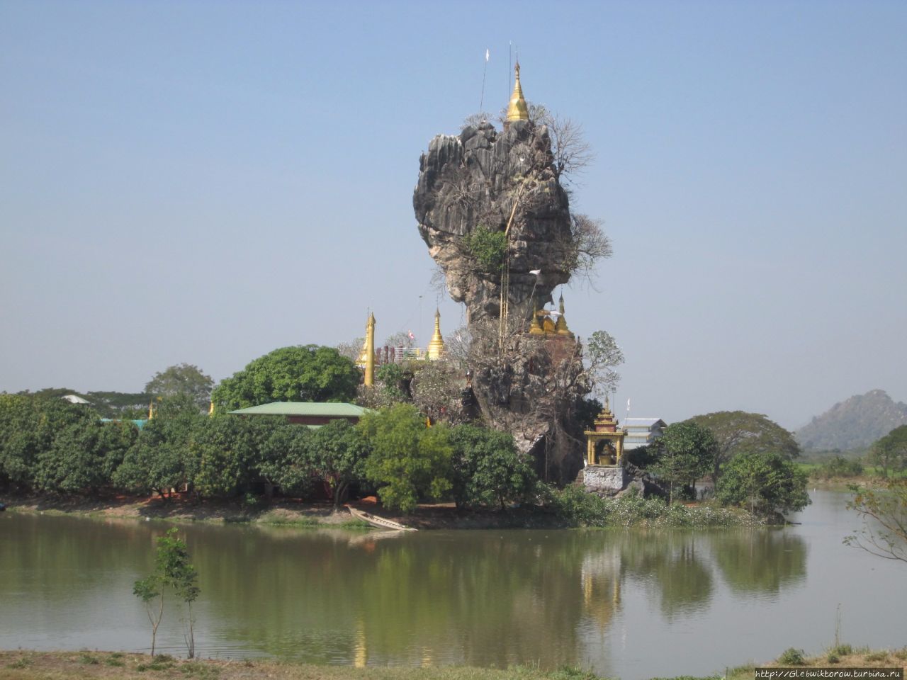 Поездка до пагоды  Kyauk Ka Lat Хпа-Ан, Мьянма