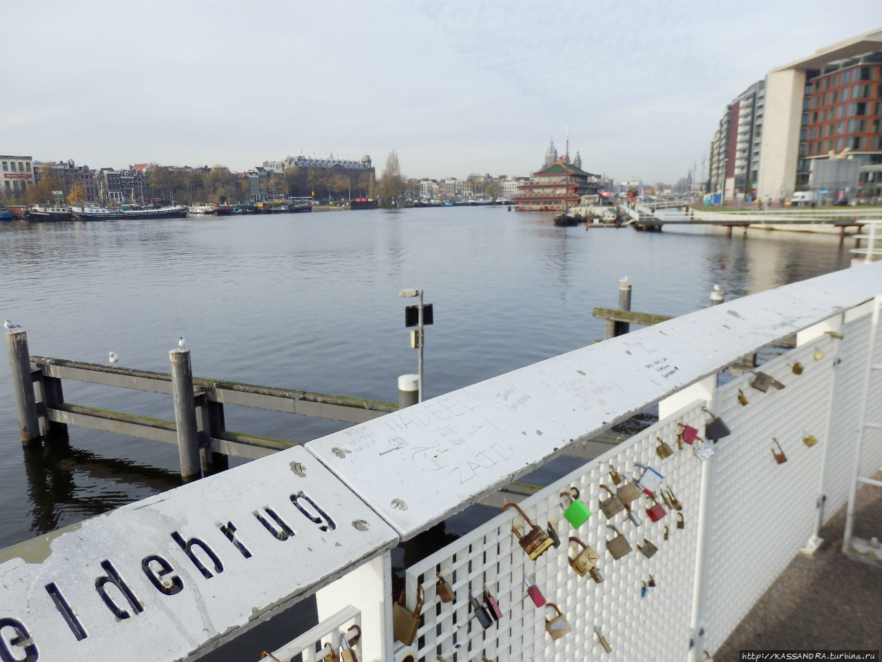 Ауде-Зёйде в Амстердаме. Корабли в моей гавани Амстердам, Нидерланды