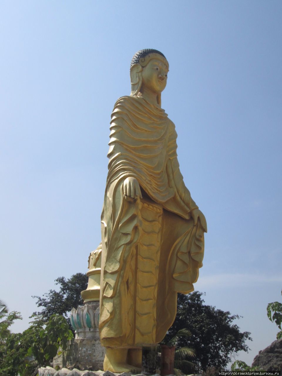 Монастырь Шве Заунг Лойко, Мьянма