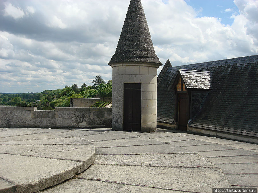 На крыше Минимской башни Амбуаз, Франция