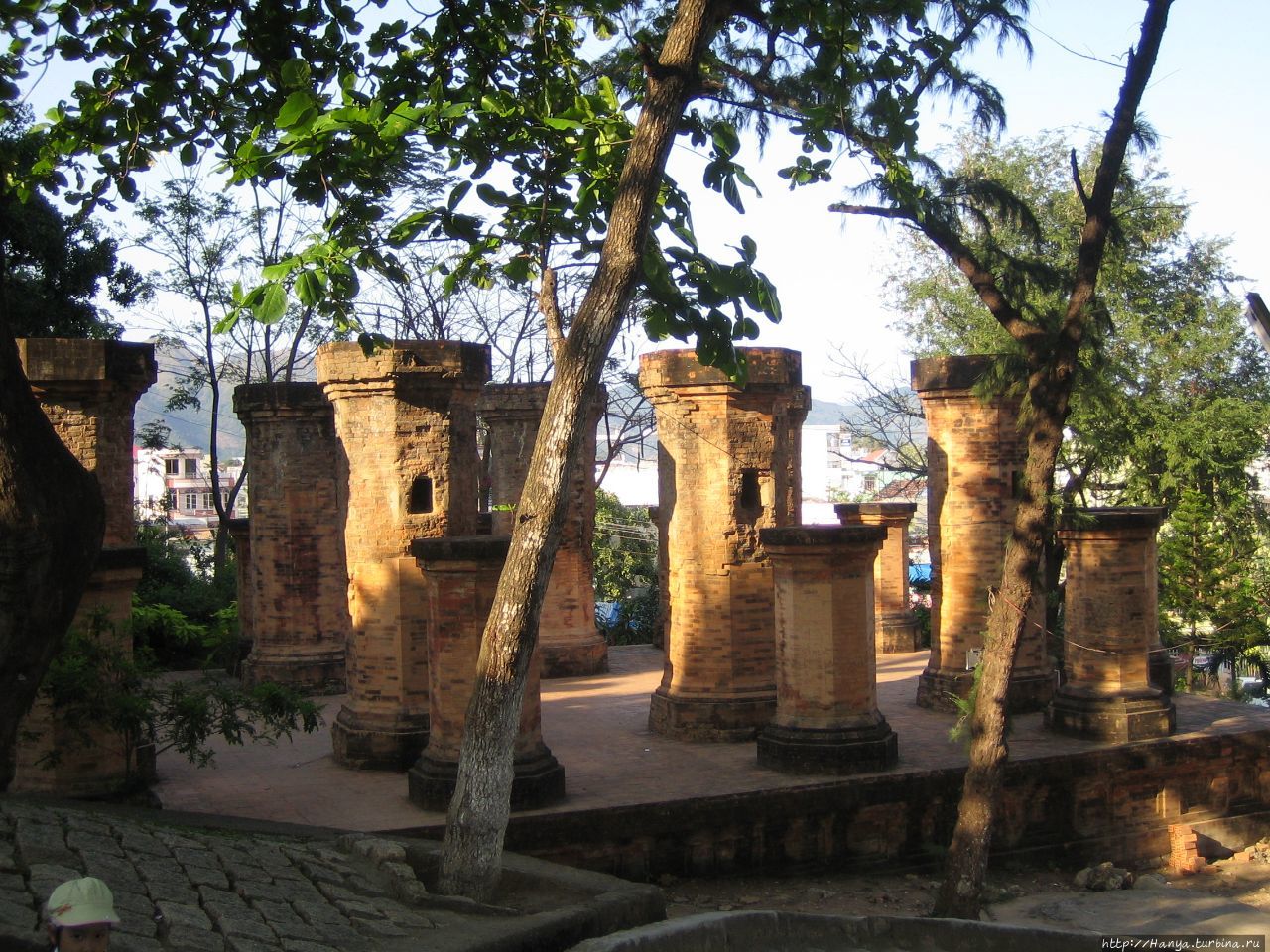 г. Нячанг. Тямские башни Понагар Нячанг, Вьетнам