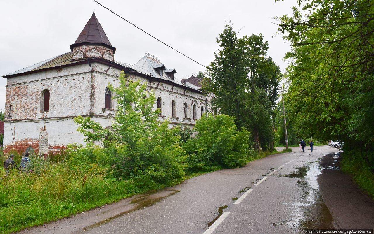 Спасо-Яковлевский Димитриев монастырь Ростов, Россия