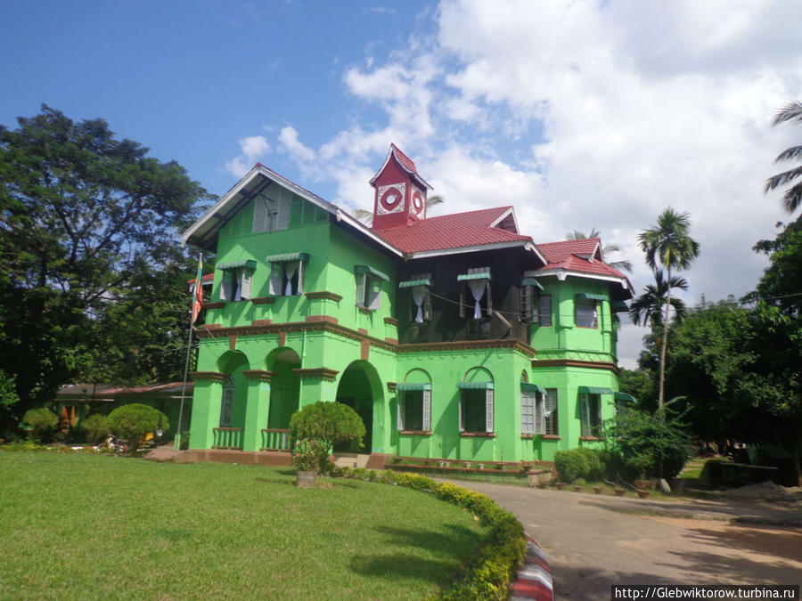 Тханлуин: прогулка по центру города Янгон, Мьянма