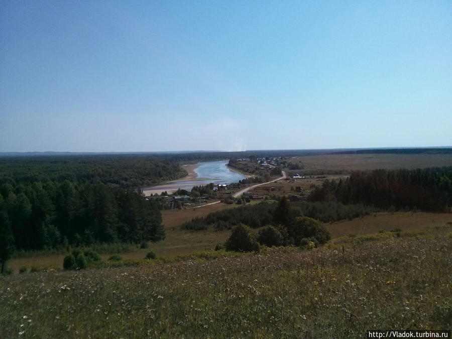 Вид на деревни Мокины и Чирки. Кировская область, Россия
