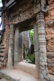 Храм Лолей. Вход в башню. Фото из интернета