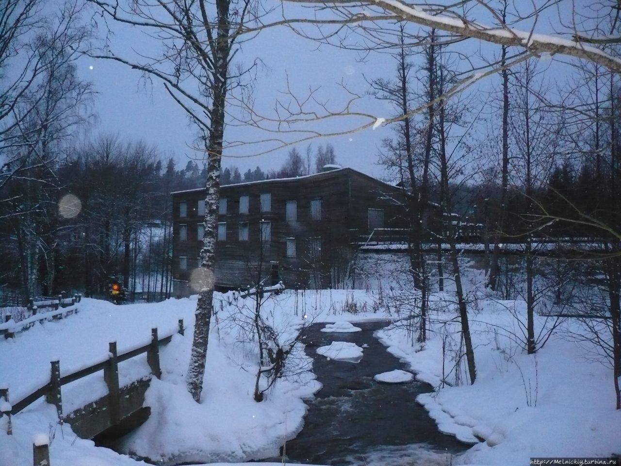 Заброшенная мельница на речке Skogsforsen Сиунтио, Финляндия