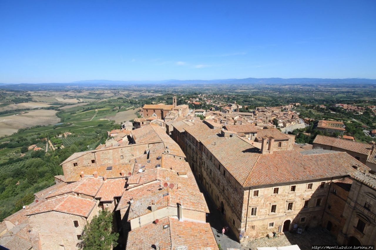 Путешествие в городе Montepulciano, июль 2020 Монтепульчано, Италия