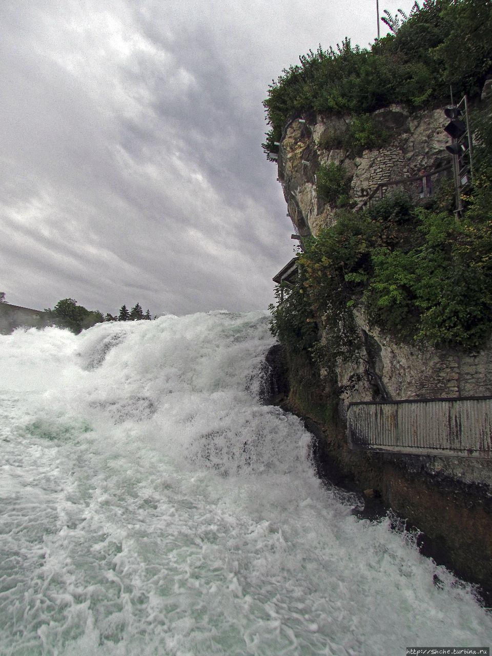 Рейнский водопад Шаффхаузен, Швейцария