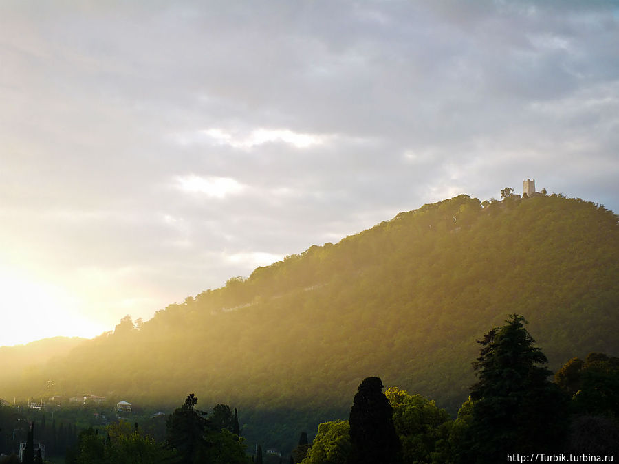 Новый Афон, Иверская гора