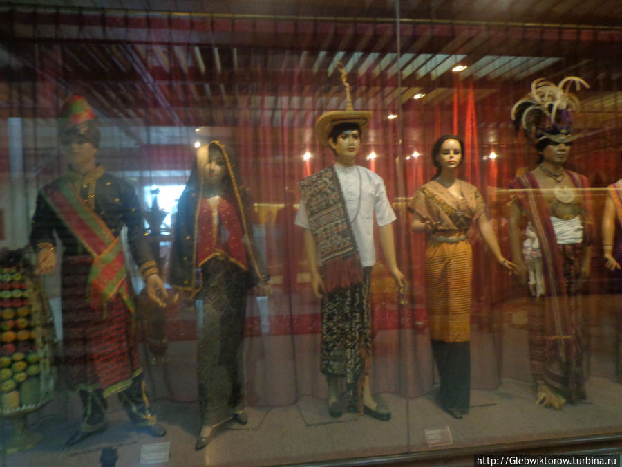 Музей Индонезии / Indonesian Museum