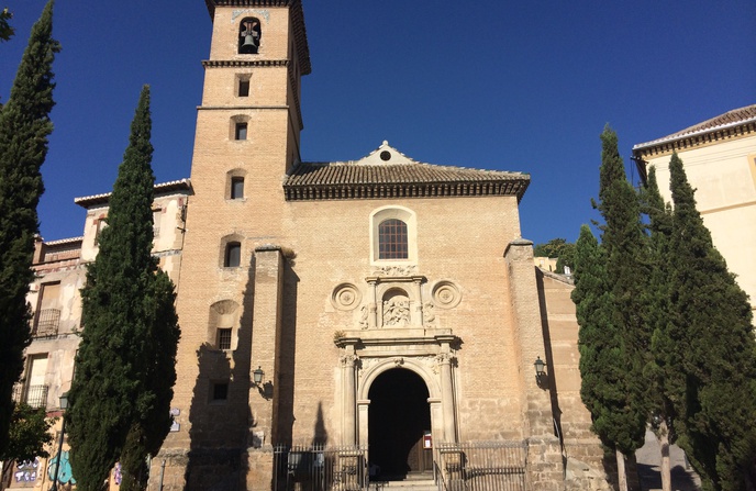 Церковь Сан-Ильдефонсо / Parroquia de San Ildefonso