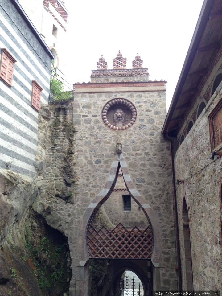 Кастэлло Роккэтта Маттэи Болонья, Италия