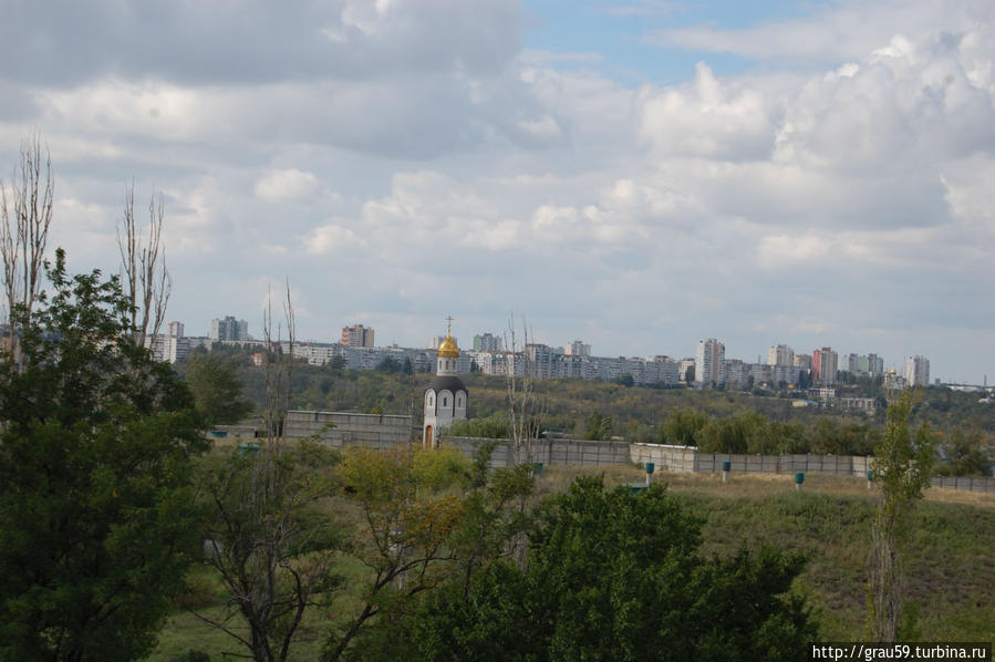Вид на часовню от Родины-Матери Волгоград, Россия