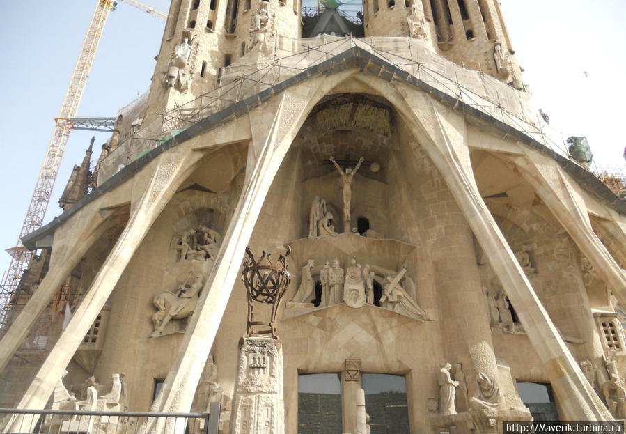 Собор святого Семейства — Саграда Фамилия Барселона, Испания
