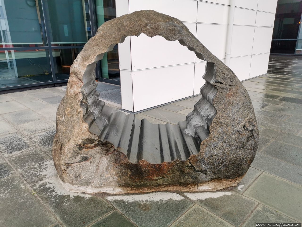 Монумент «Геодезическая дуга Струве» Хаммерфест, Норвегия