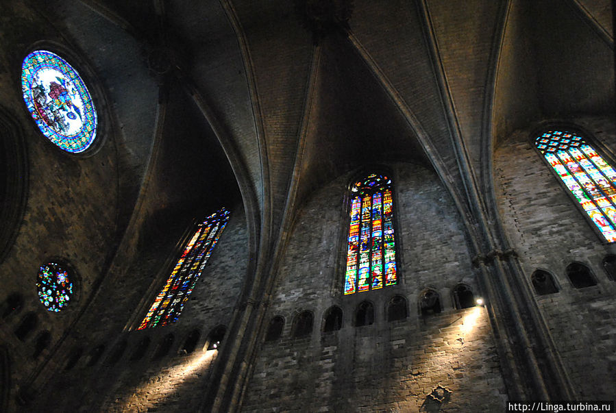 Интерьеры Кафедрального собора Жироны
