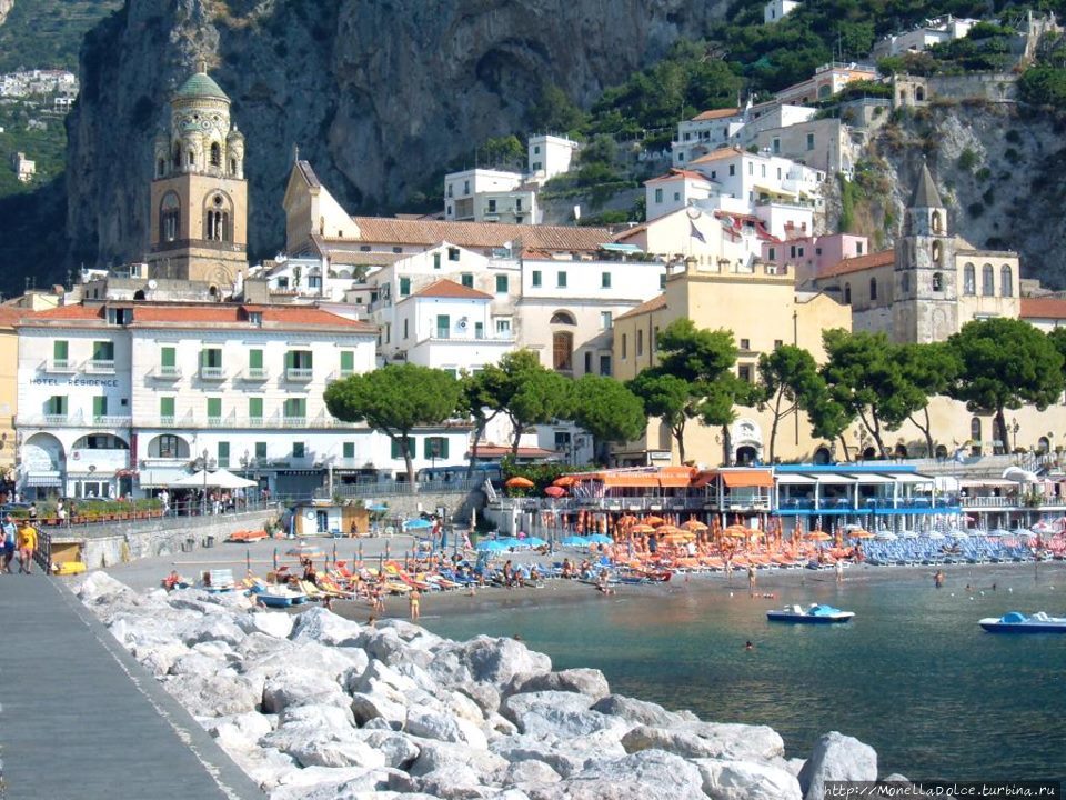 Пешеходный маршрут от Amalfi до Atrani Амальфи, Италия