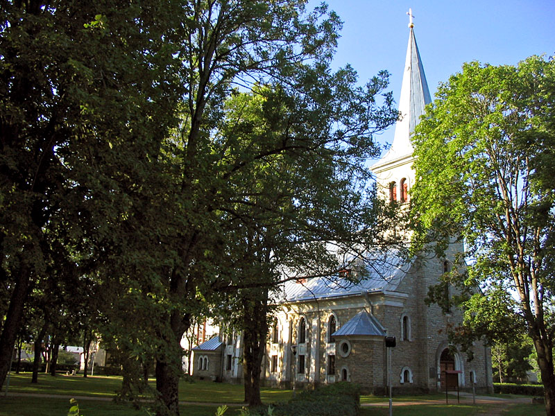 Лютеранская церковь Тапа