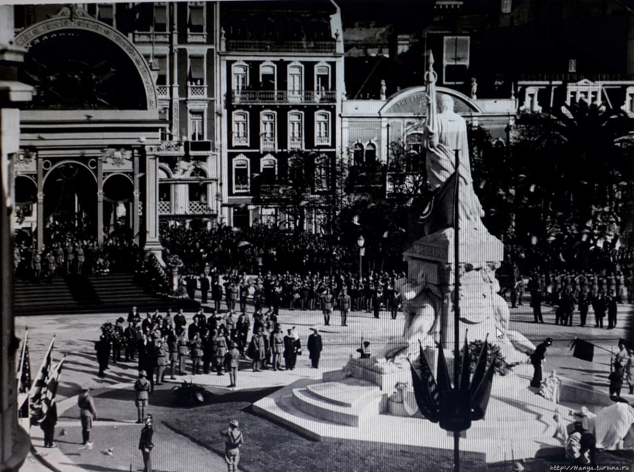 Торжественное открытие монумента (1931-11-22). Из интернета Лиссабон, Португалия