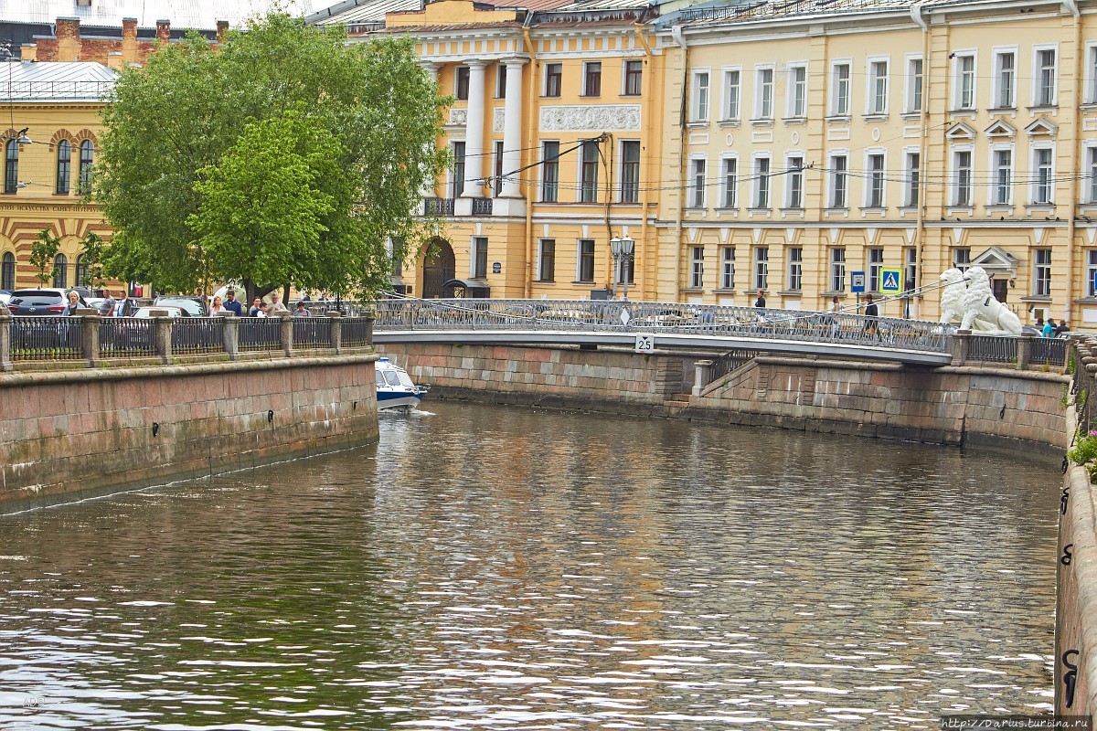 Прогулка по набережным Санкт-Петербурга Санкт-Петербург, Россия