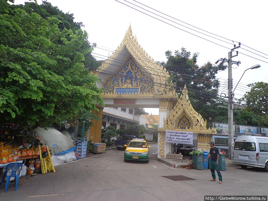 Бангкок Wat Phra Samut Chedi Бангкок, Таиланд