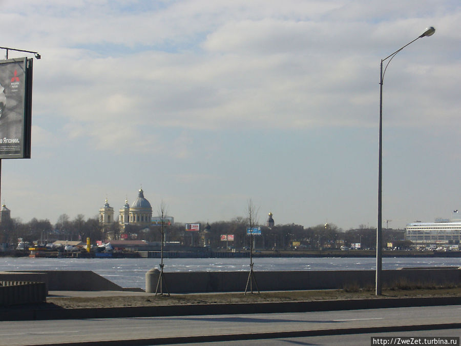 Я этим городом храним. Вдоль главной водной артерии. Санкт-Петербург, Россия