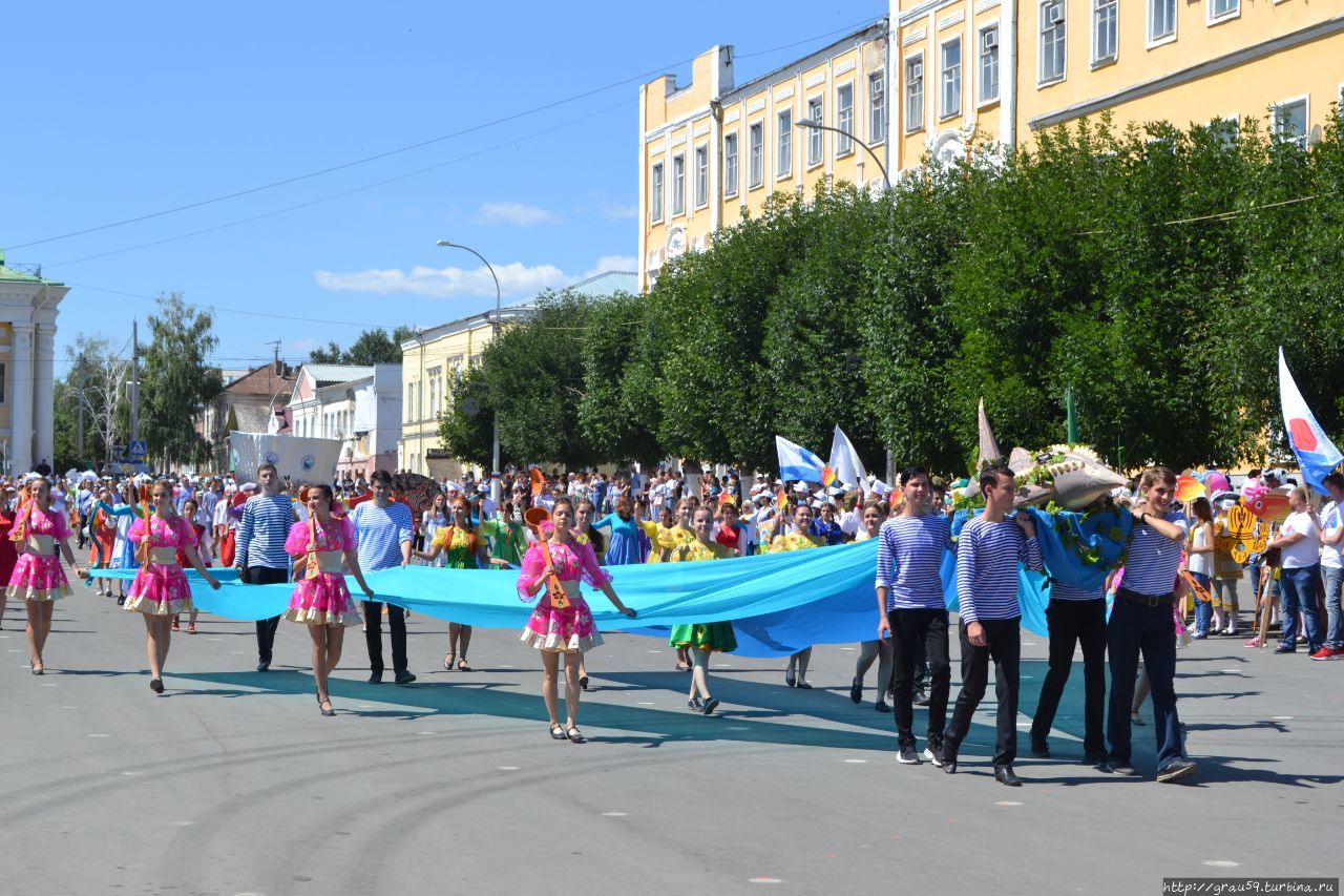 Фестиваль ухи на Волге Вольск, Россия