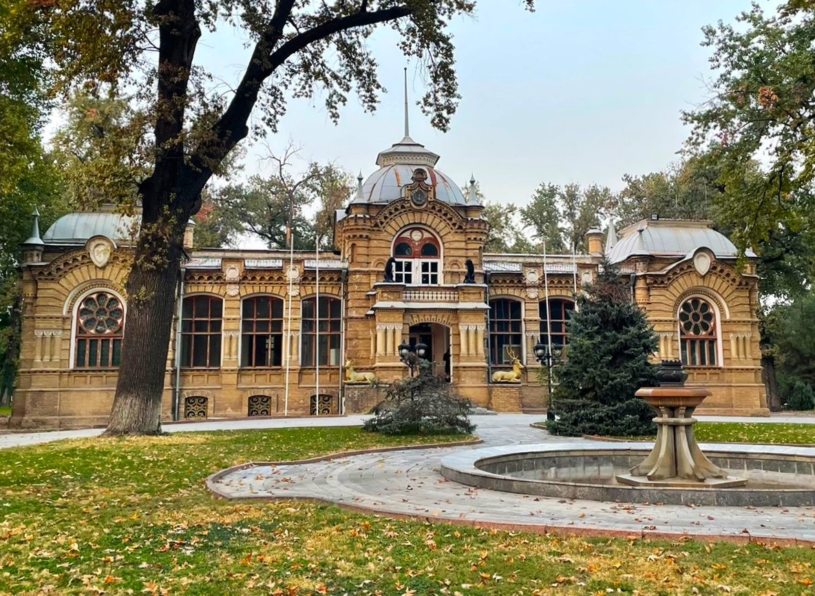 Дворец Великого князя Романова-Искандер Ташкент, Узбекистан