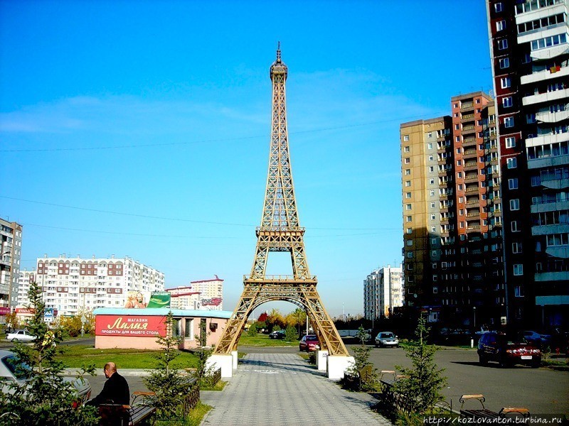 Так выглядит Эйфелева башня в Красноярске днем (фото из интернета). Красноярск, Россия