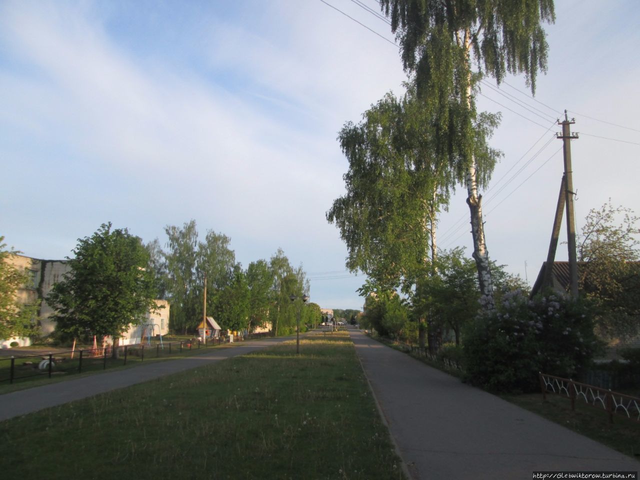 Прогулка по городу в 7 утра Миоры, Беларусь
