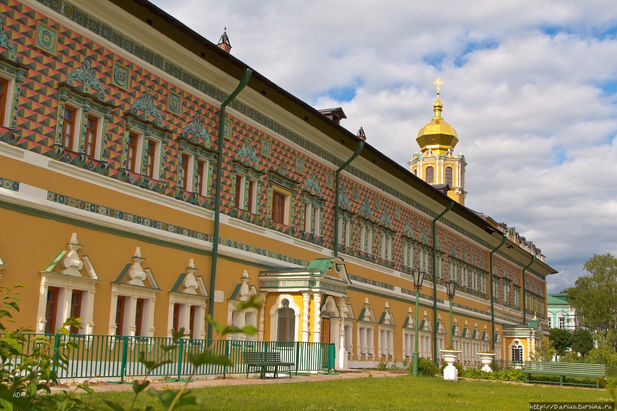 Свято-Троицкая Сергиева Лавра. Внутри Сергиев Посад, Россия