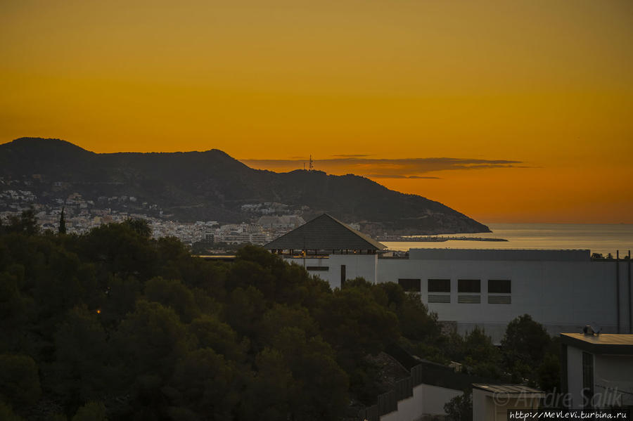 Небо Ситжеса Ситжес, Испания