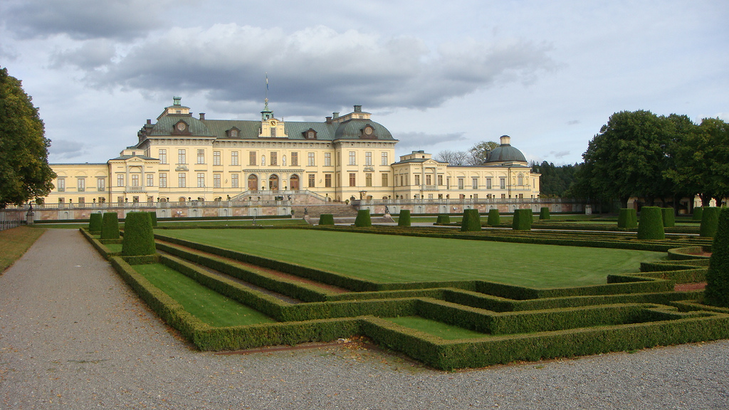 Королевская резиденция Дротнингхольм c парком / Drottningholm Palace and Park