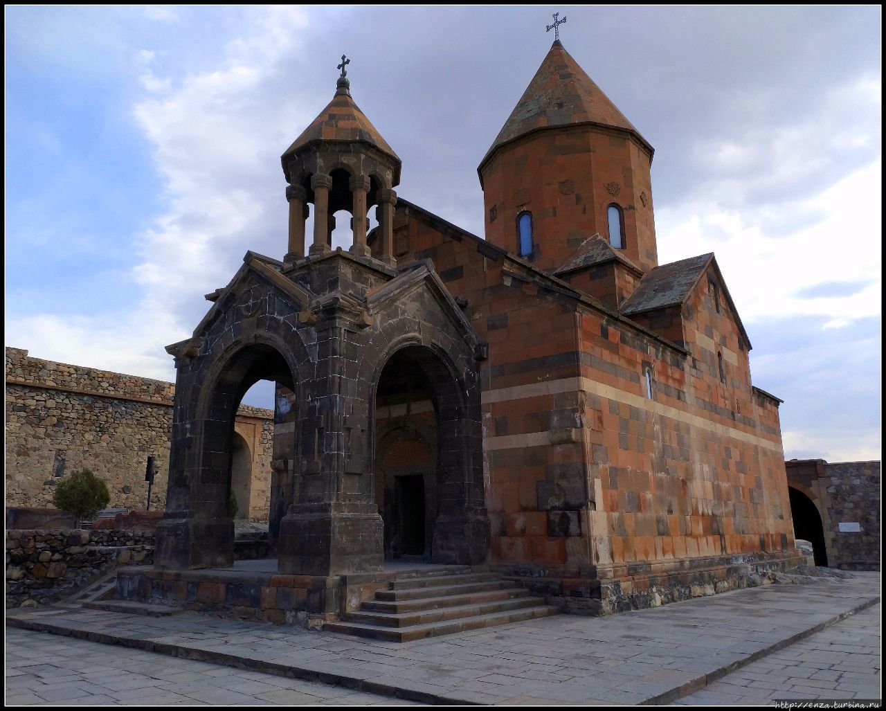 Армения. День 4. Хор Вирап – монастырь над темницей Хор Вирап Монастырь, Армения